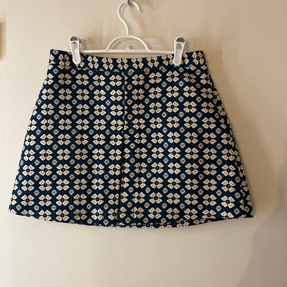 Zara skirt - Picture 1 of 3